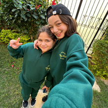 Load image into Gallery viewer, CAMPUS QUARTER -ZIP SET IN GREEN